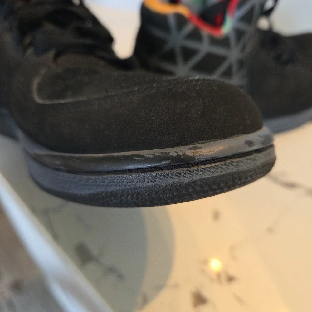 Size 10.5 - Jordan 1 Flight Black‎